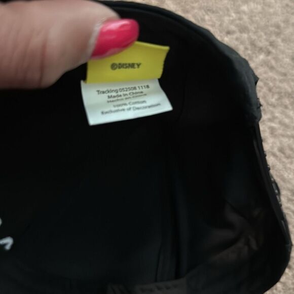 Disney Youth Mickey Hat with ears! Like new! OSFM adjustable back - Picture 4 of 4